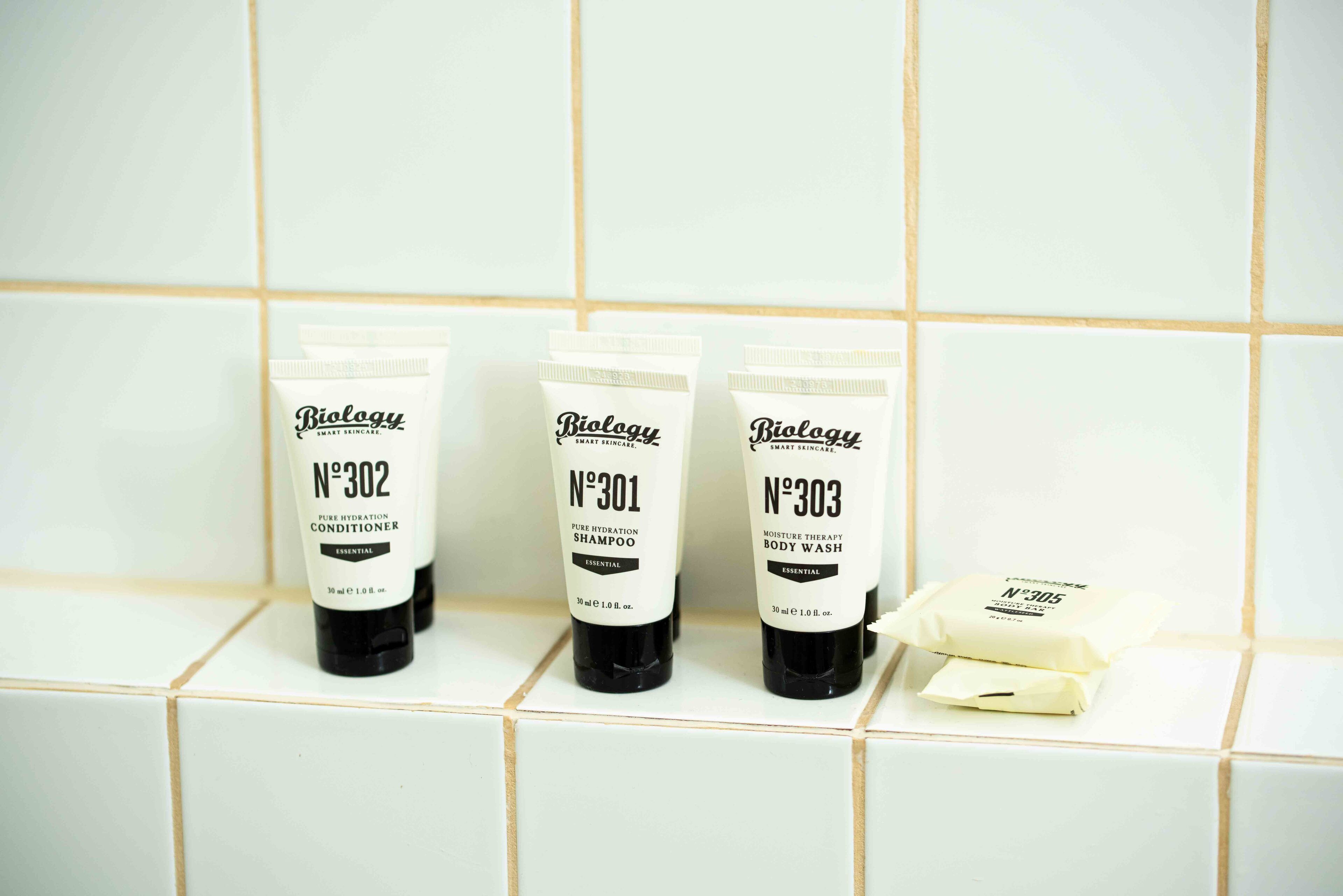 pierce suite | bathroom amenities | shower, free toiletries, hair dryer, towels