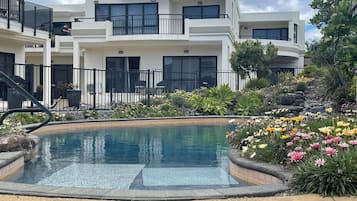Outdoor pool, pool loungers