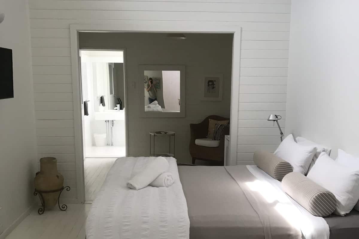 Standard Room (Ensuite Min 2 nights)