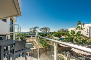 Deluxe Apartment, 2 Bedrooms, Kitchen, Ocean View | Balcony