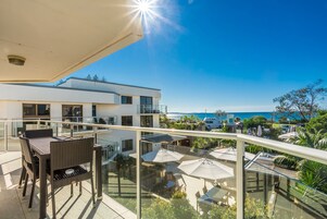 Deluxe Apartment, 2 Bedrooms, Kitchen, Ocean View | Balcony