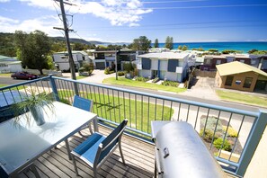 Balcony - Lorne Ocean Sun Apartments (Lorne)