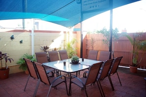 Balcony - Cedar Lodge Motel Townsville (Aitkenvale)