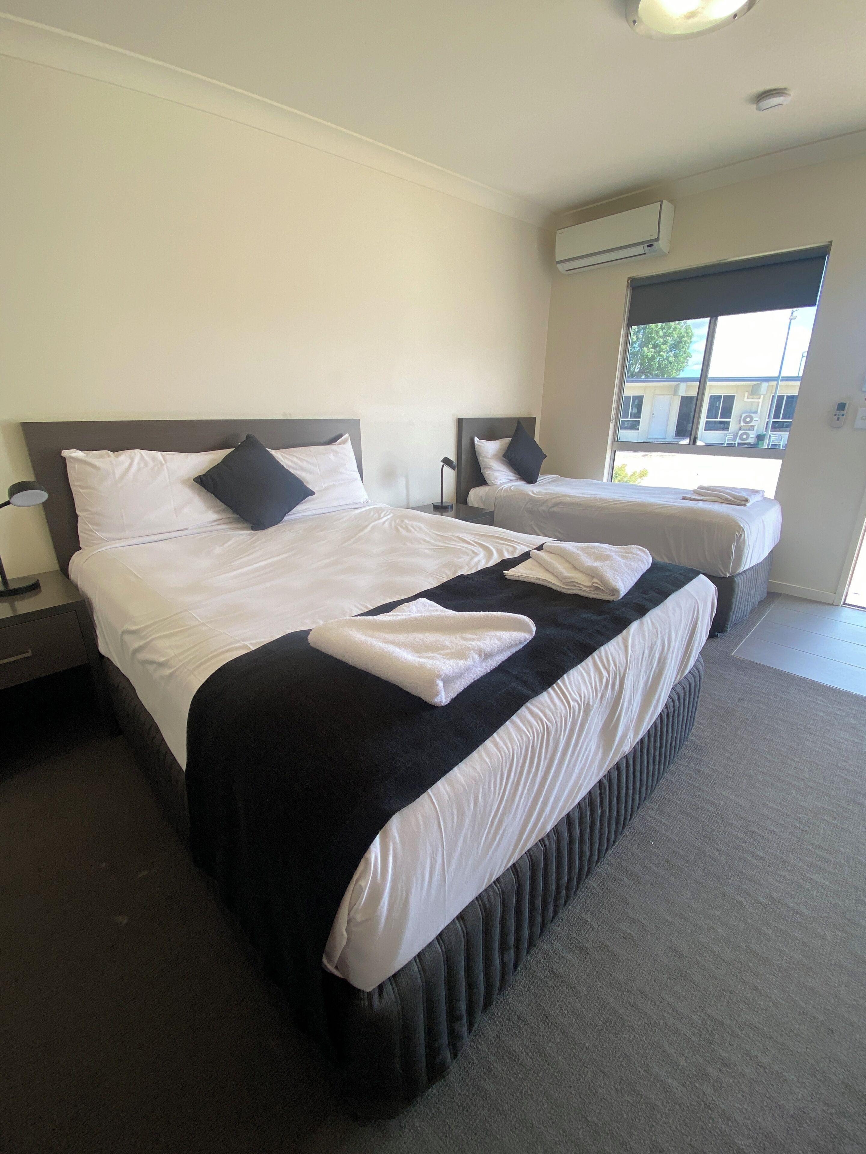 Premium bedding, desk, iron/ironing board, cribs/infant beds