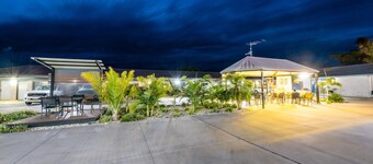 雅典娜開放式渡假屋