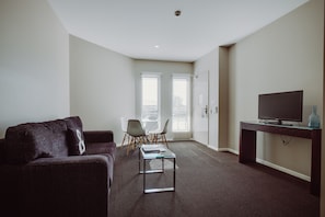 Executive Suite, 1 Bedroom, Accessible, Non Smoking