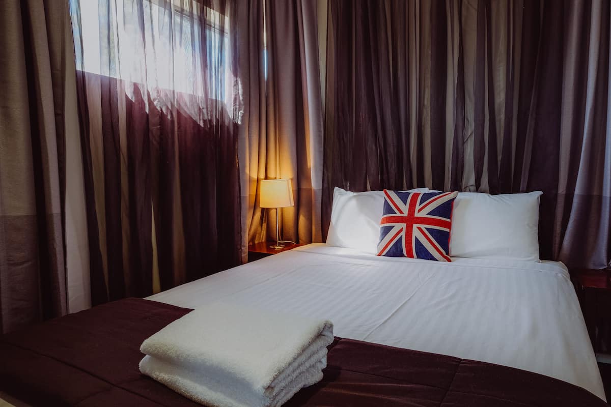 Iron/ironing board, free cots/infant beds, free WiFi