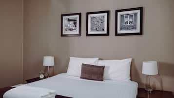 Standard Suite, 1 Bedroom, Non Smoking, Kitchenette | Individually furnished, iron/ironing board, free cribs/infant beds