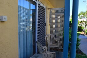 Balcony - Tottenham Court Accommodation (Woolloongabba)