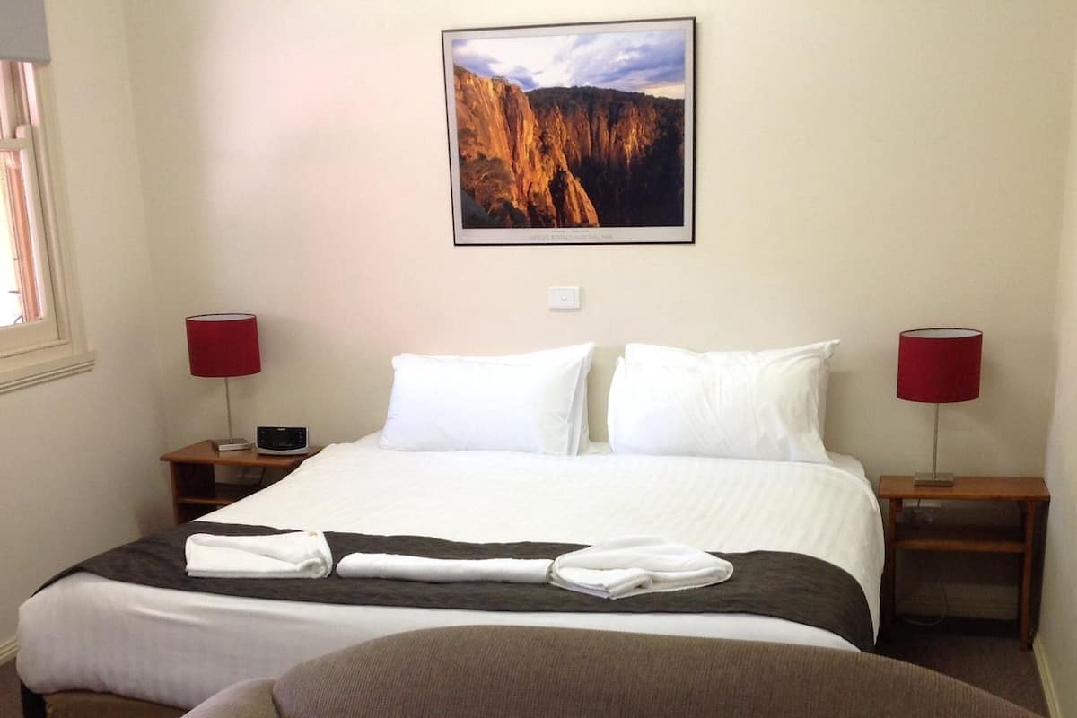 Suite Standard, 2 chambres, non-fumeurs, coin cuisine (Weekend) | Literie de qualité supérieure, coffres-forts dans les chambres
