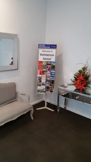 Sala de estar en el lobby