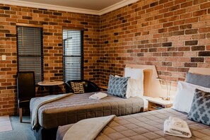 Double or Twin Room, Multiple Beds, Accessible | Iron/ironing board, free WiFi, bed sheets - Inverell Terrace Motor Lodge (Inverell)