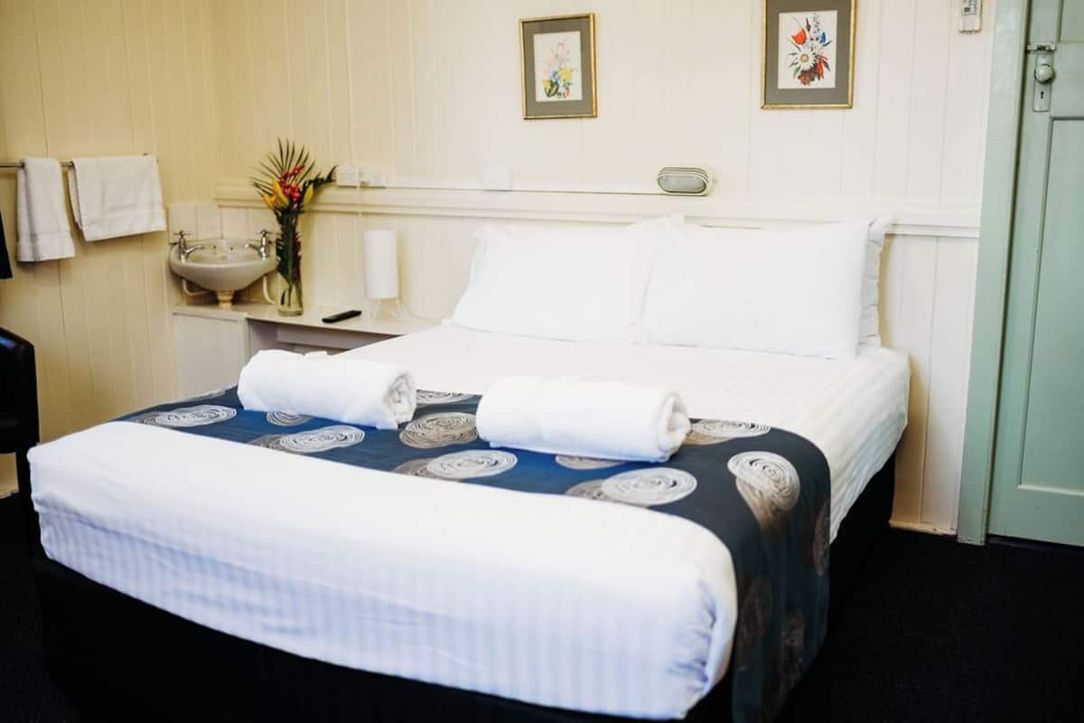 1 chambre, décoration personnalisée, ameublement personnalisé