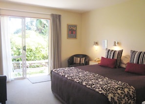 Standard Studio, Non Smoking, Kitchenette (Garden Studio/King)