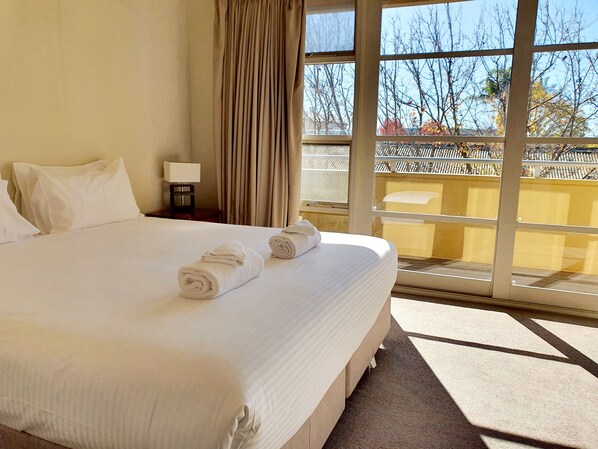 Deluxe Family Apartment 9