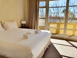 Deluxe Family Apartment 9 | 2 bedrooms, individually furnished, laptop workspace, iron/ironing board