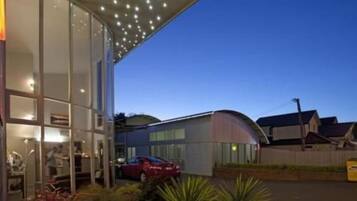 Fachada de la propiedad