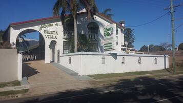 Entrada de la propiedad