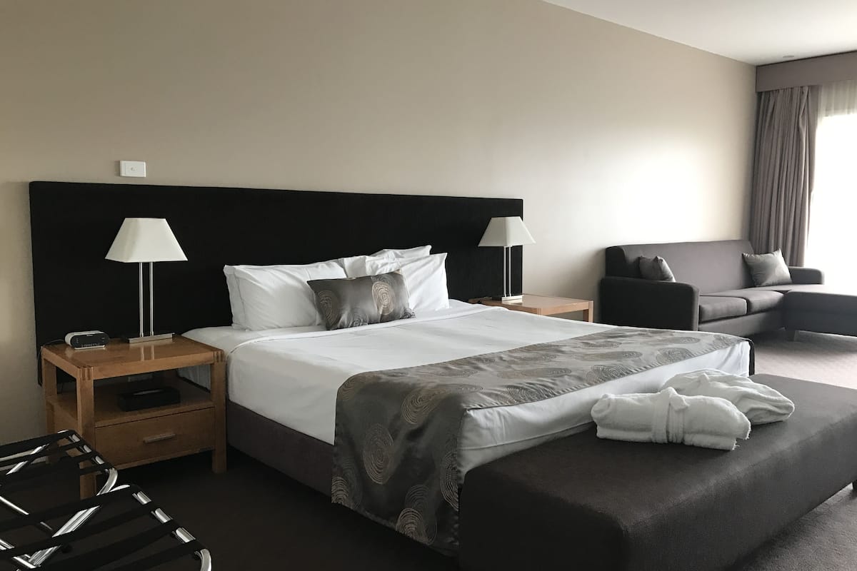 classic family room | 1 bedroom, minibar, in-room safe, iron/ironing board