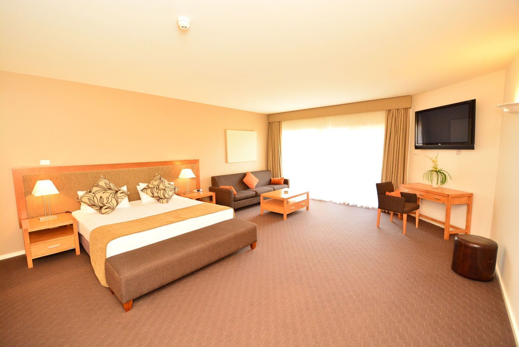 Minibar, in-room safe, iron/ironing board, rollaway beds