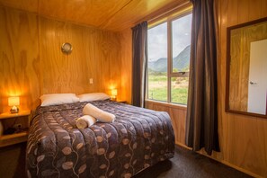 Apartamento básico, 2 habitaciones (Motel (5 Berth)) | Caja fuerte, cunas gratuitas, wifi gratis y ropa de cama