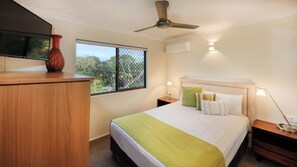 Standard-Apartment, 1 Schlafzimmer, Nichtraucher, Küche (Apartment) | Badezimmer | Dusche, Haartrockner, Handtücher