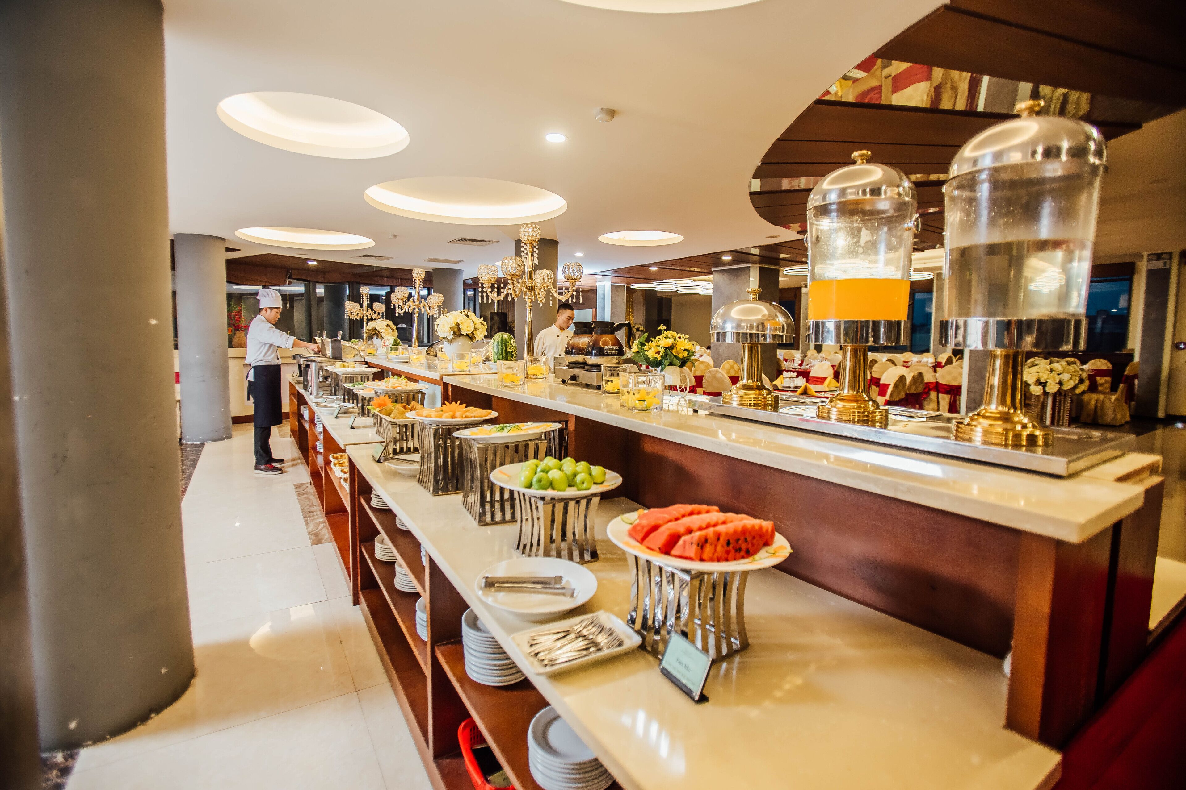 Esmorzar diari d&#x27;estil bufet gratuït 