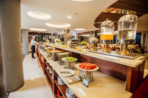 Desayuno buffet incluido todos los días 