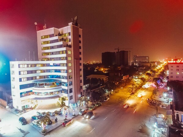Exterior detail - Muong Thanh Vinh Hotel (Vinh)