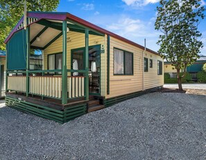 Superior 2 Bedroom Villa - Not Pet Friendly | Terrace/patio