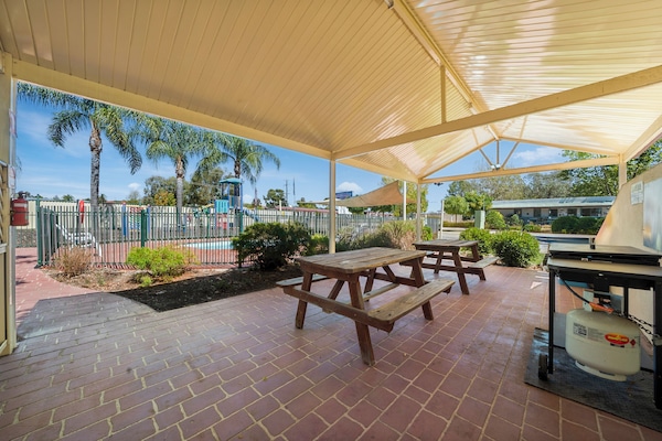 Área de parrillas y picnic