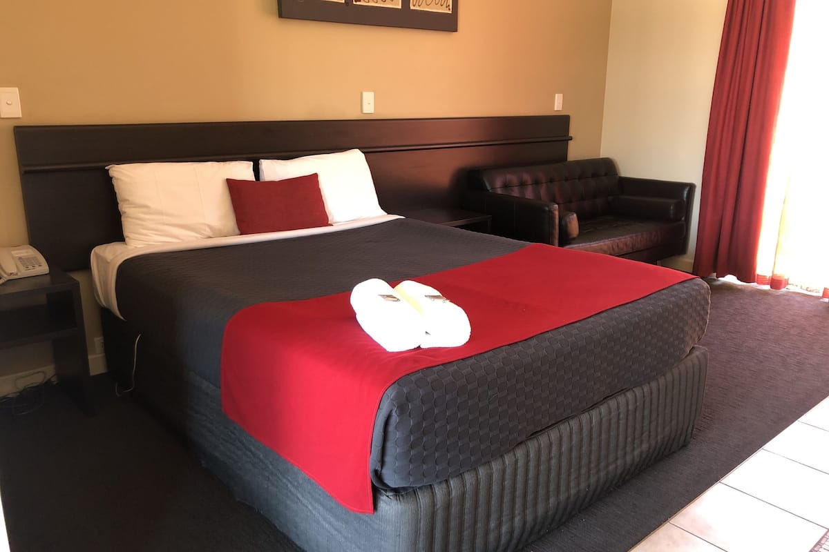 1 bedroom, individually decorated, blackout curtains, iron/ironing board