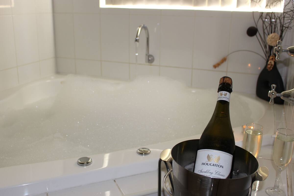 Apartemen Deluks, 1 kamar tidur, Bebas Asap Rokok, dapur | Jet tub