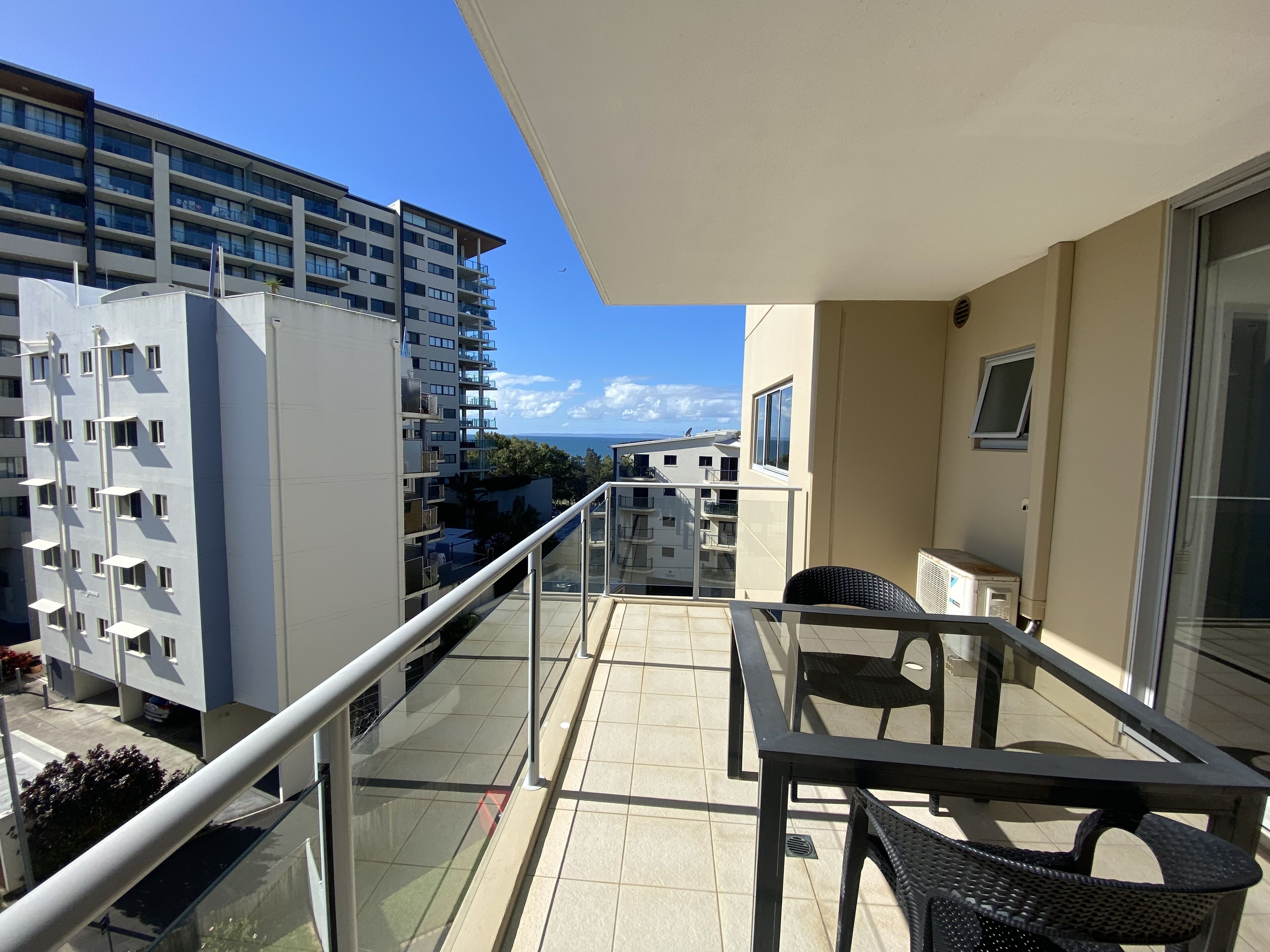 Estúdio econômico, sacada | Sacada