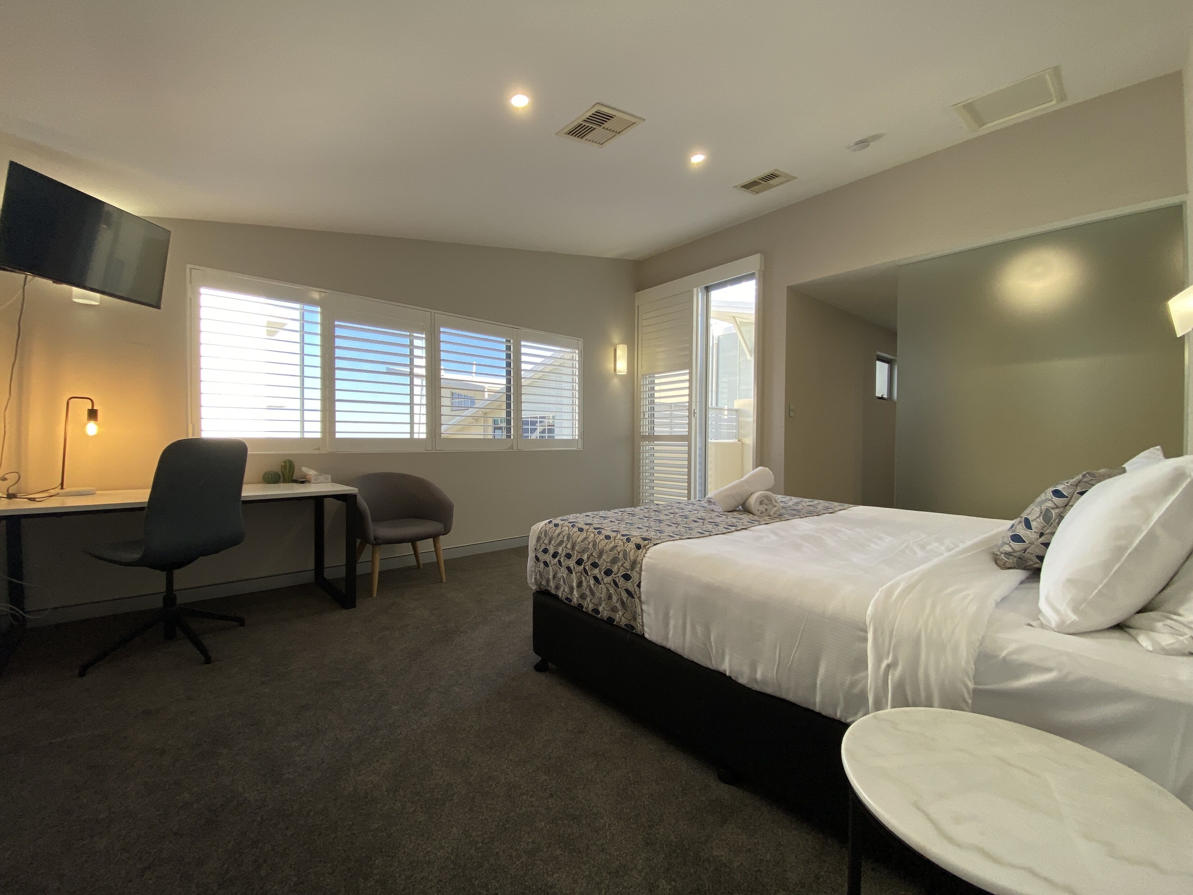 3 bedroom penthouse ocean view (no spa) | 1 bedroom, blackout curtains, iron/ironing board, free wifi