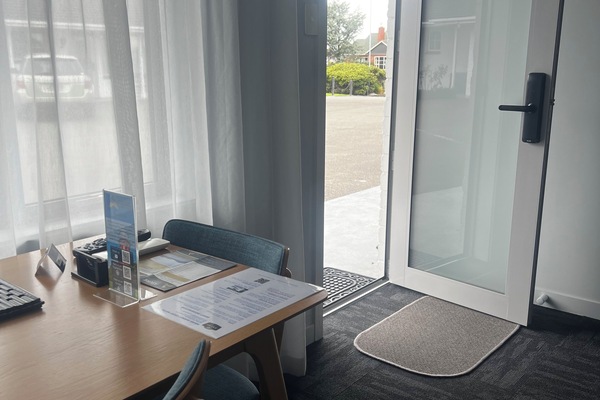Executive Room | In-room dining