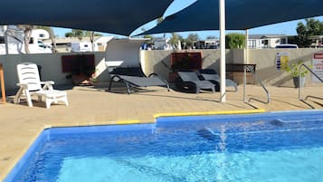 Alberca al aire libre