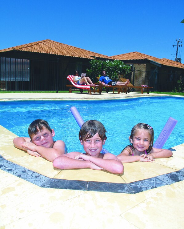 Outdoor pool, pool loungers