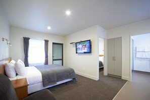 Soundproofing, iron/ironing board, free WiFi, bed sheets