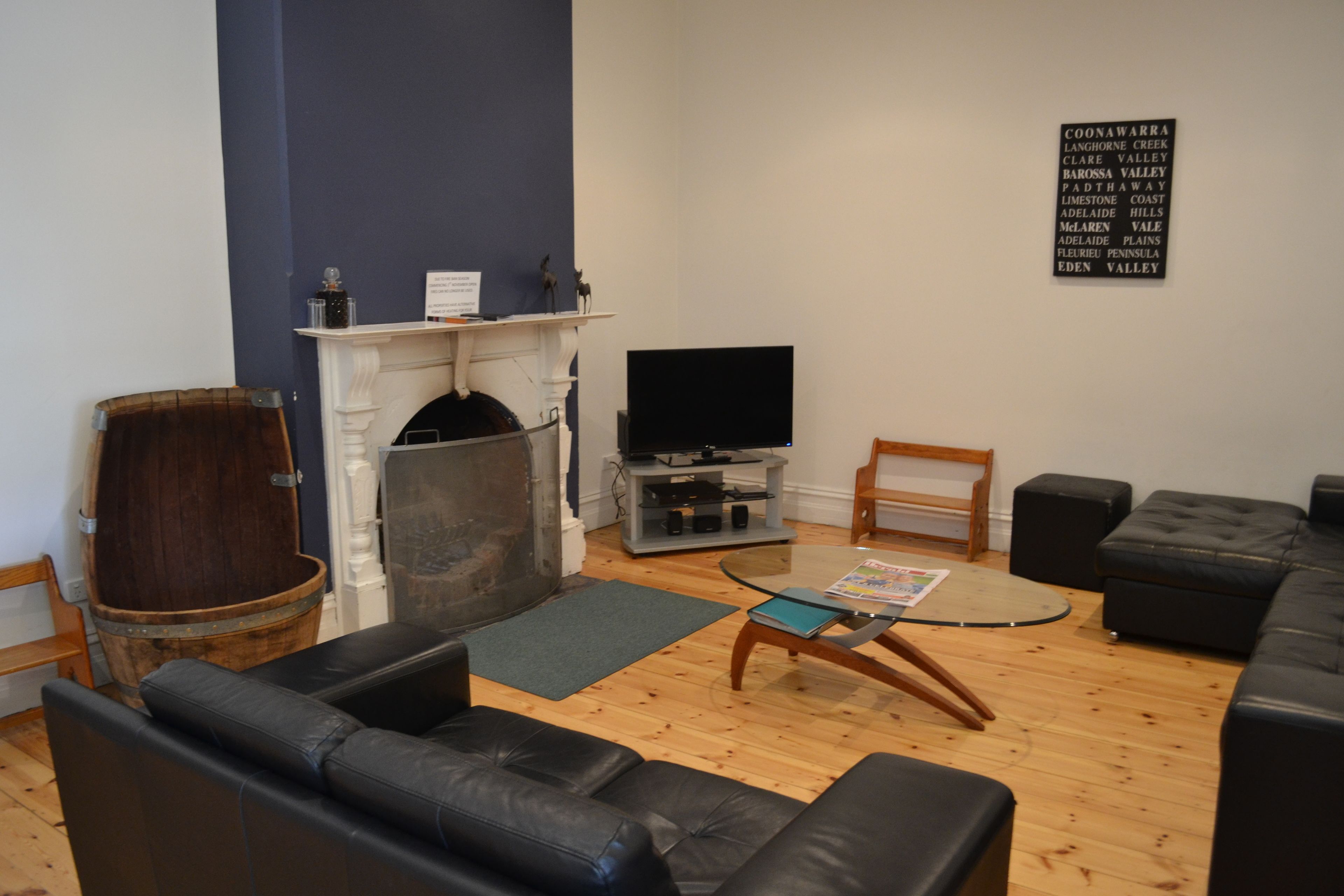 标准公寓, 多间卧室, 无烟房, 厨房 (Tin House Escape) | 客厅 | 平板电视、壁炉