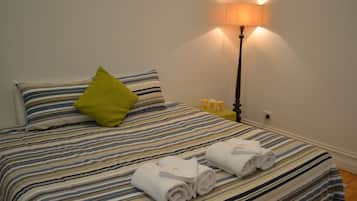 Departamento estándar, varias habitaciones, para no fumadores, cocina (Tin House Escape) | Tabla de planchar con plancha, wifi gratis y ropa de cama