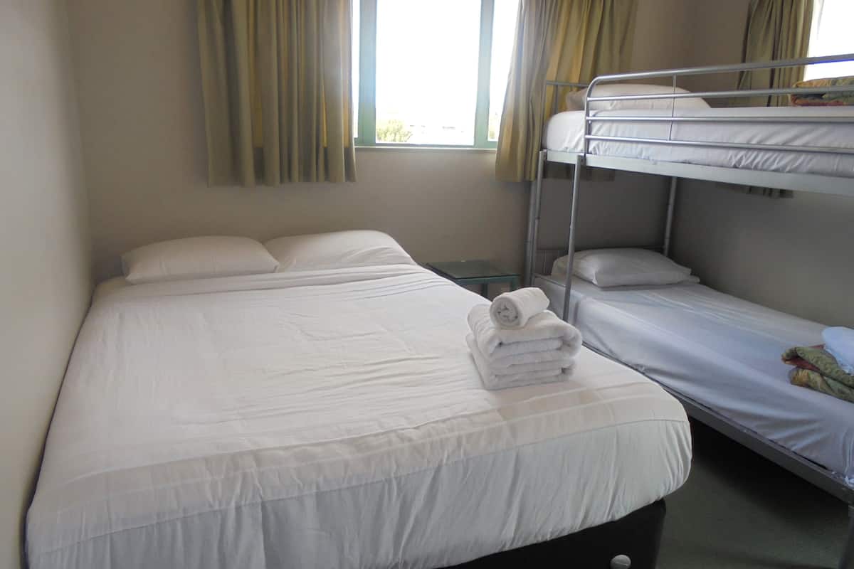 Vierpersoonskamer, en-suite badkamer | 1 slaapkamer