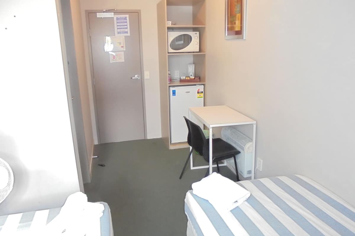 Eenvoudige Twin kamer, gemeenschappelijke badkamer | 1 slaapkamer