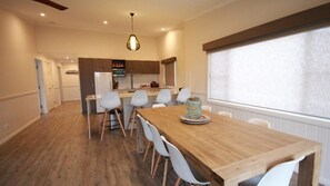 Flat-screen TV, DVD player - NRMA Tathra Beachfront Holiday Park (Tathra)