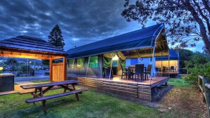 Telt – standard, ikke-røyk, tekjøkken (Safari tents on the beach) | Balkong