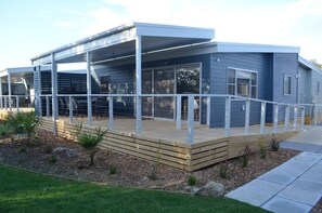 Beach house | Terrace/patio - NRMA Tathra Beachfront Holiday Park (Tathra)