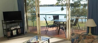 The Esplanade Picnic Point