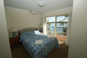 Iron/ironing board, free WiFi