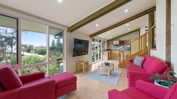 3 Bedroom Garden View Villa | Living area