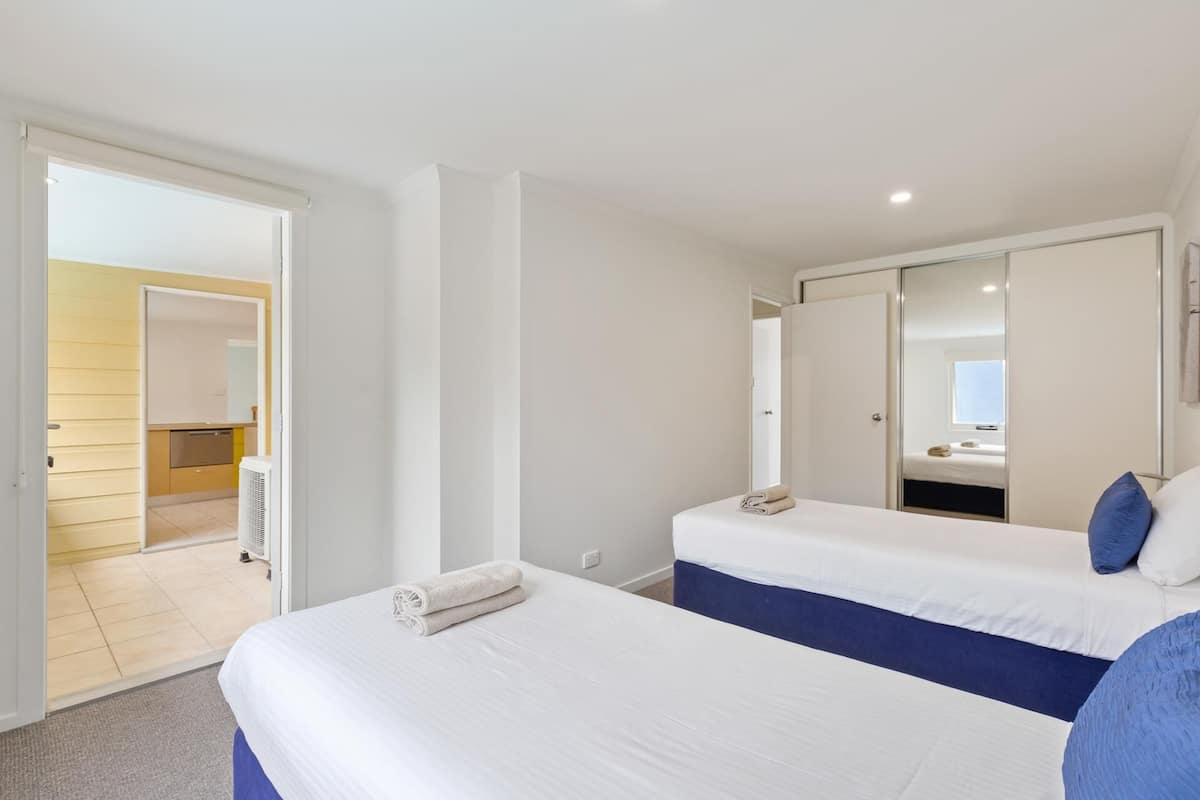 Soundproofing, iron/ironing board, free WiFi, bed sheets